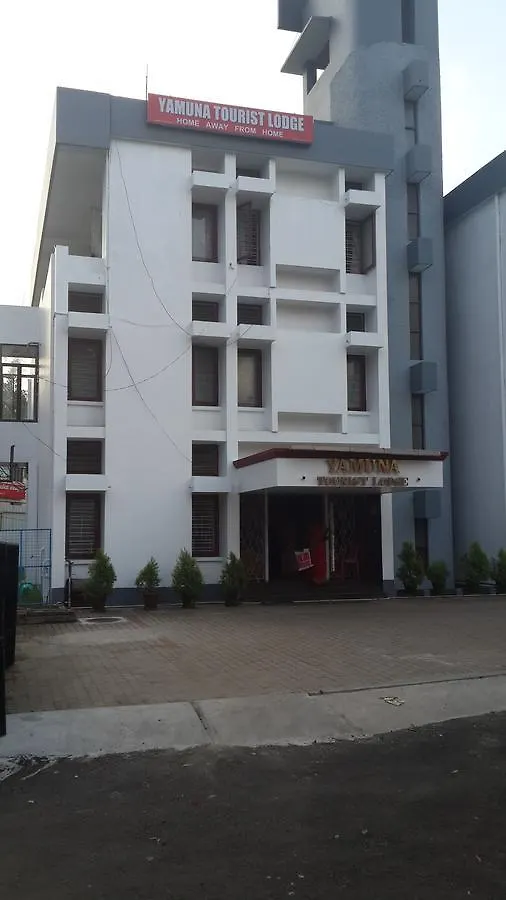 Yamuna Tourist Lodge location